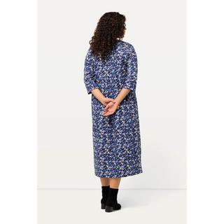 Ulla Popken  Robe en jersey, imprimé points multicolores. Encolure carrée et manches 3/4. 