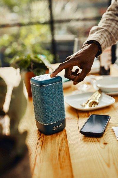 Image of Roberts Bluetooth Speaker Beacon 325 - teal blue