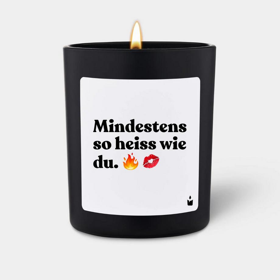 CandleHand Duftkerze Woody Mindestens so heiss wie du.  