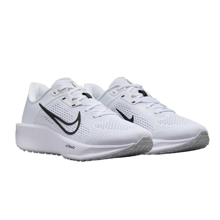 Quest 6 Schuhe