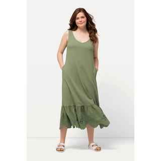 Ulla Popken  Robe maxi avec ligne A, décolleté rond, sans manches. Coton bio 