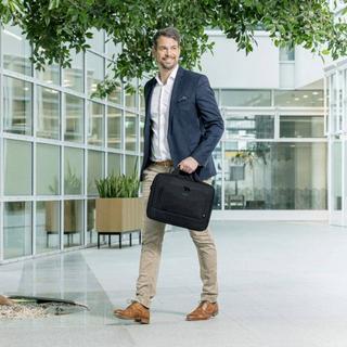 DICOTA  Eco Top Traveller BASE Notebook Tasche 