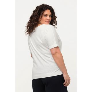 Ulla Popken  T-shirt dal taglio oversize in cotone biologico con scollo a girocollo e mezze maniche 