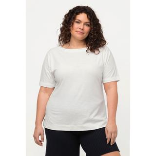 Ulla Popken  T-shirt dal taglio oversize in cotone biologico con scollo a girocollo e mezze maniche 