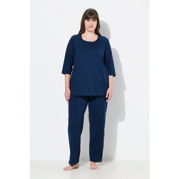 Pyjama à col rond et manches 3/4, broderie ajourée et pli décoratif