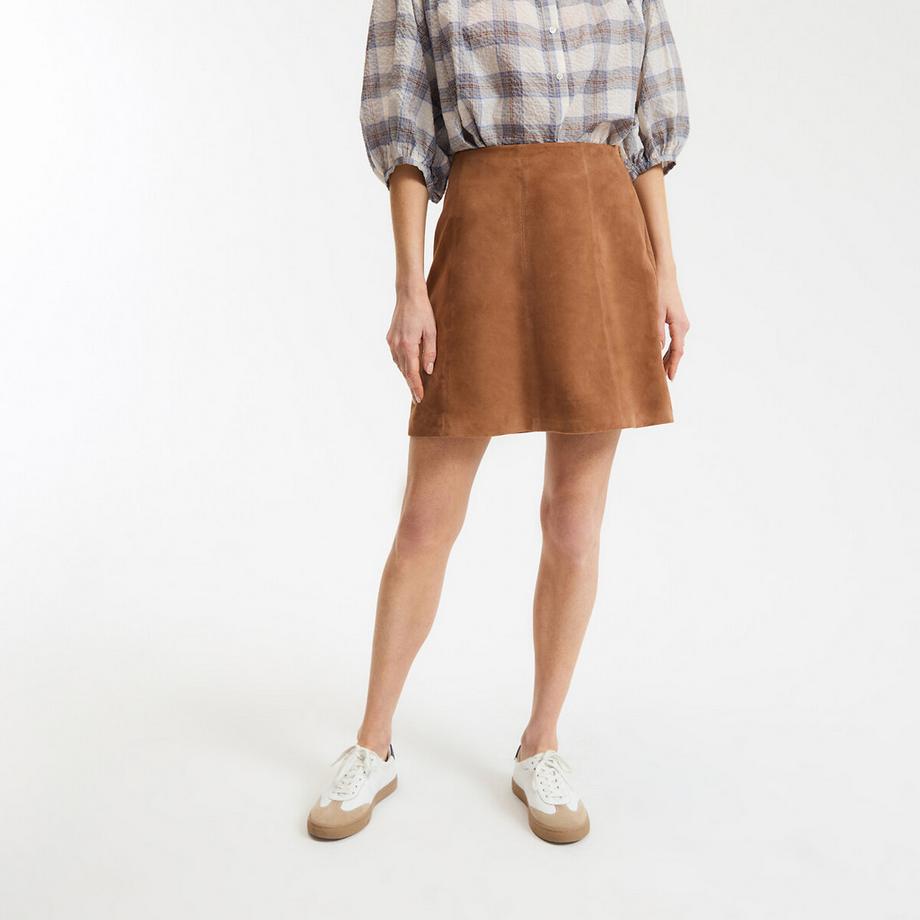 Ausgestellter kurzer Rock aus Schafsleder