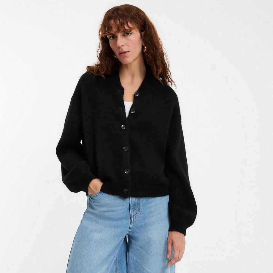 Strickjacke mit Stehkragen