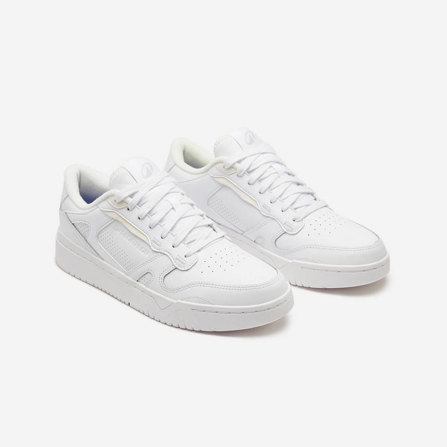 DECATHLON Sneakers  