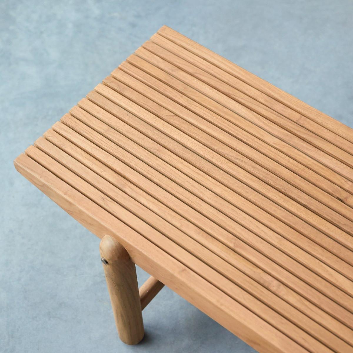 Tikamoon Outdoor Bank aus massivem Teak Fado  