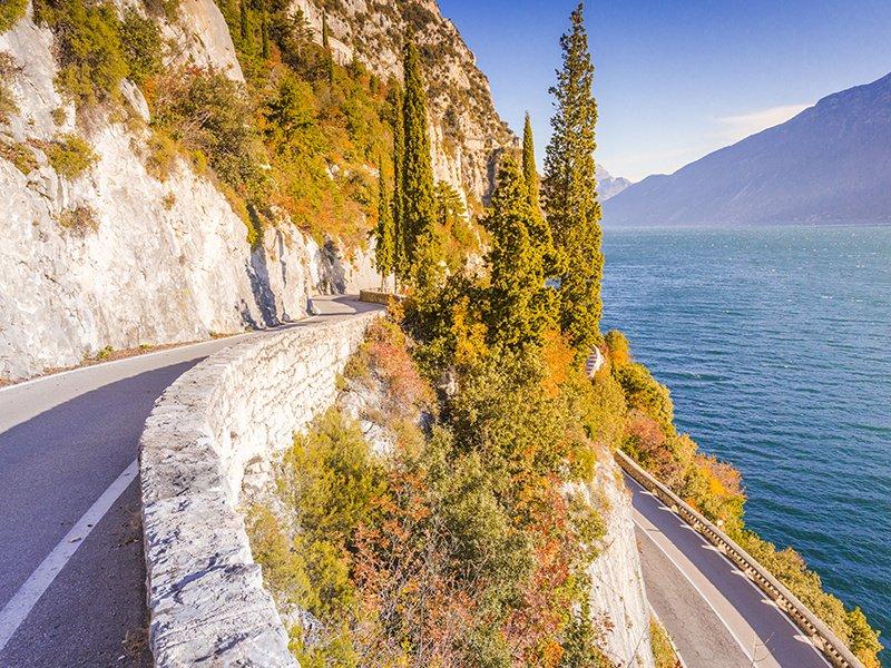 Smartbox  Tour du lac de Garde et de la Franciacorta dans une Mini Cooper vintage - Coffret Cadeau 