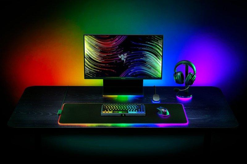 RAZER  Strider Chroma Gaming-Mauspad Schwarz 