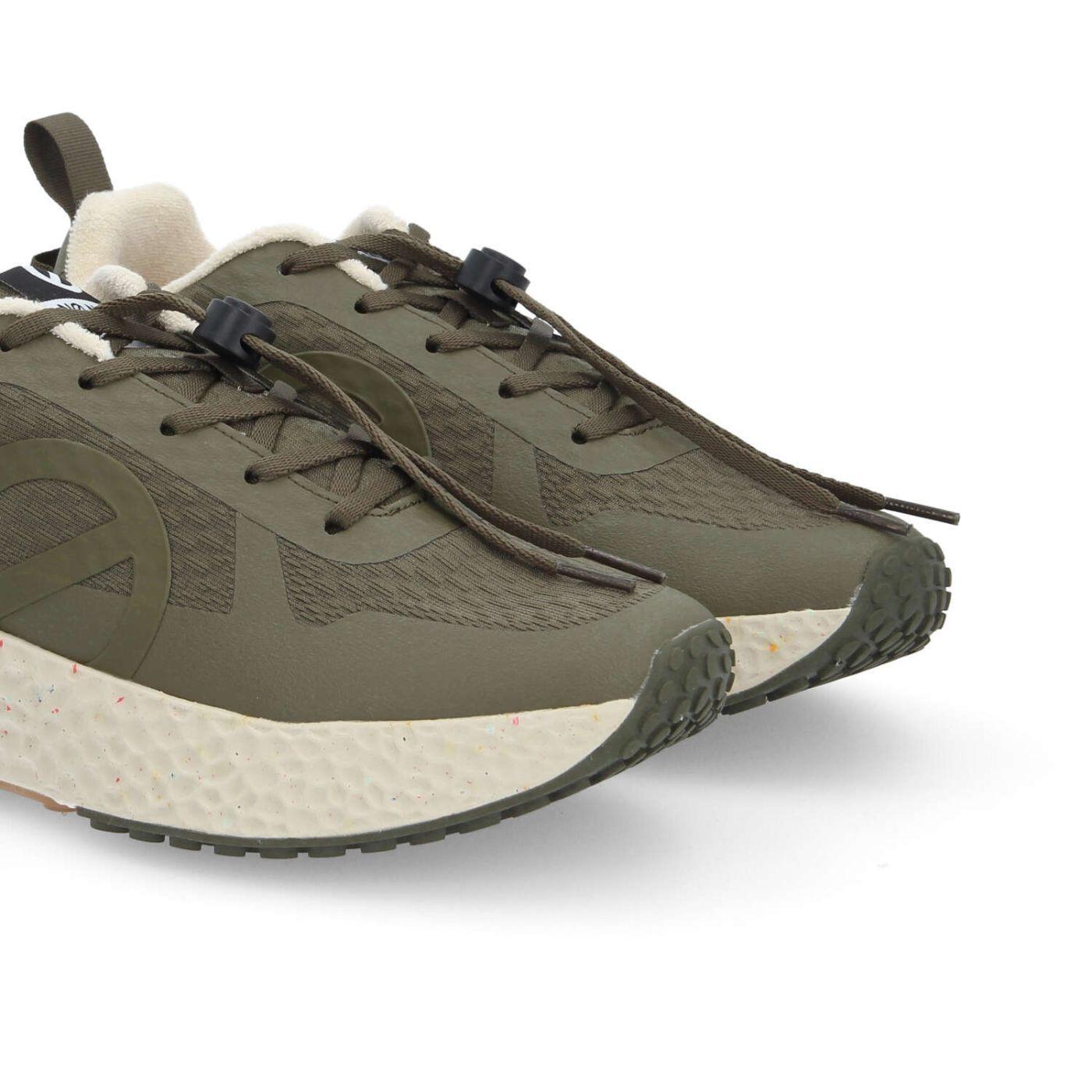 NO NAME  baskets carter fly protect 