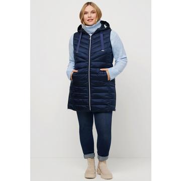 Gilet lungo e trapuntato con zip sull'orlo, collo alto e cappuccio