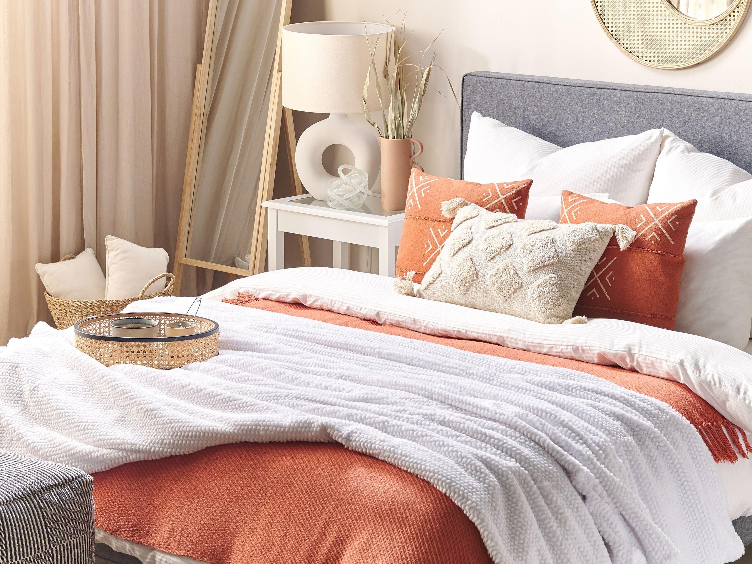 Beliani BJAS Couverture Polaire en Polyester  