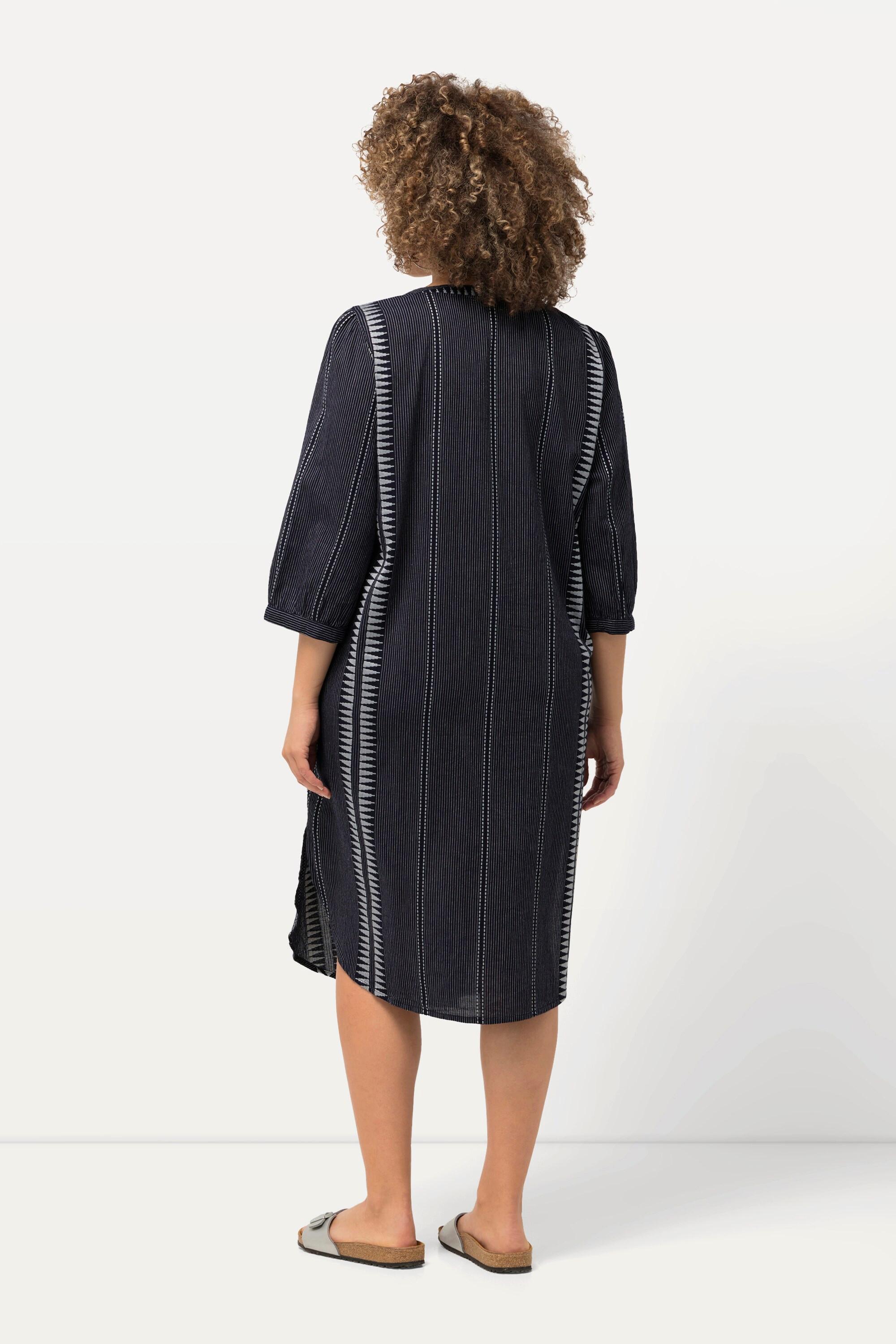 Ulla Popken  Caffettano dal taglio oversize con righe, scollo a V e maniche a 3/4 