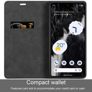 Cadorabo  Housse pour Google PIXEL 7 en NOIR NUIT - Coque de protection avec fermeture magnétique, fonction de support et compartiment pour carte 