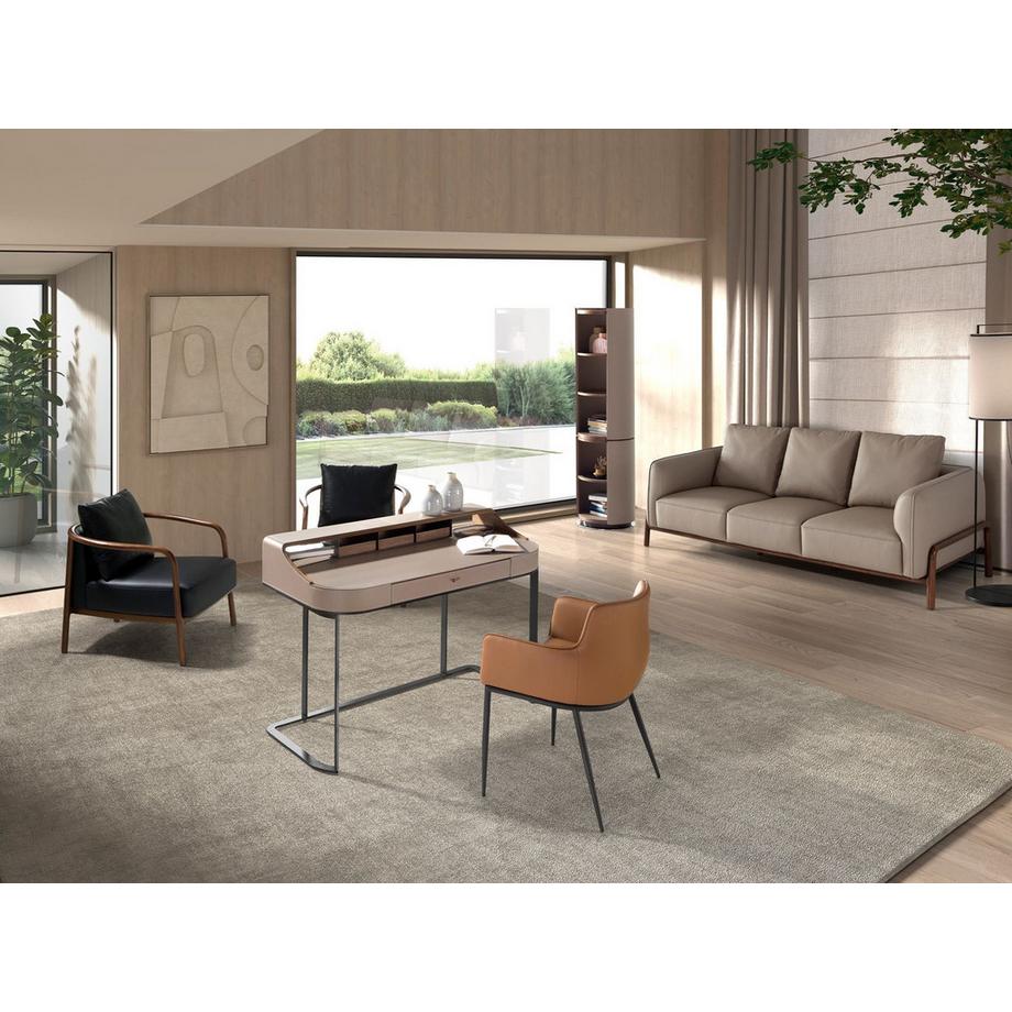 ANGEL CERDA Fauteuil en cuir  