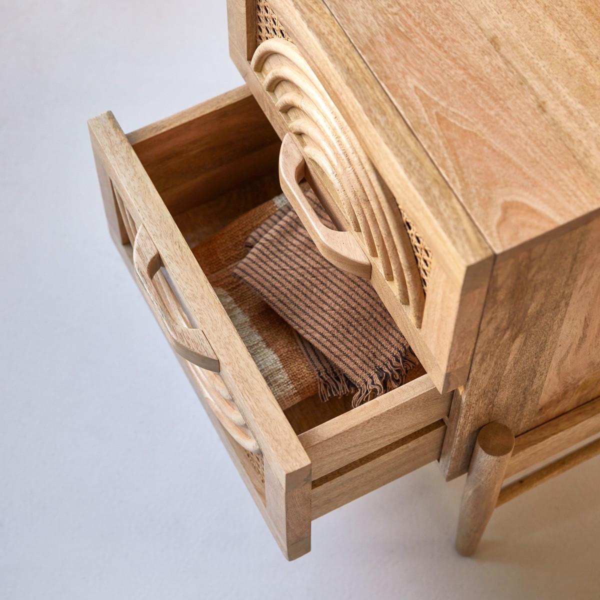 Tikamoon Comodino in legno di mango massello e rattan Sina  