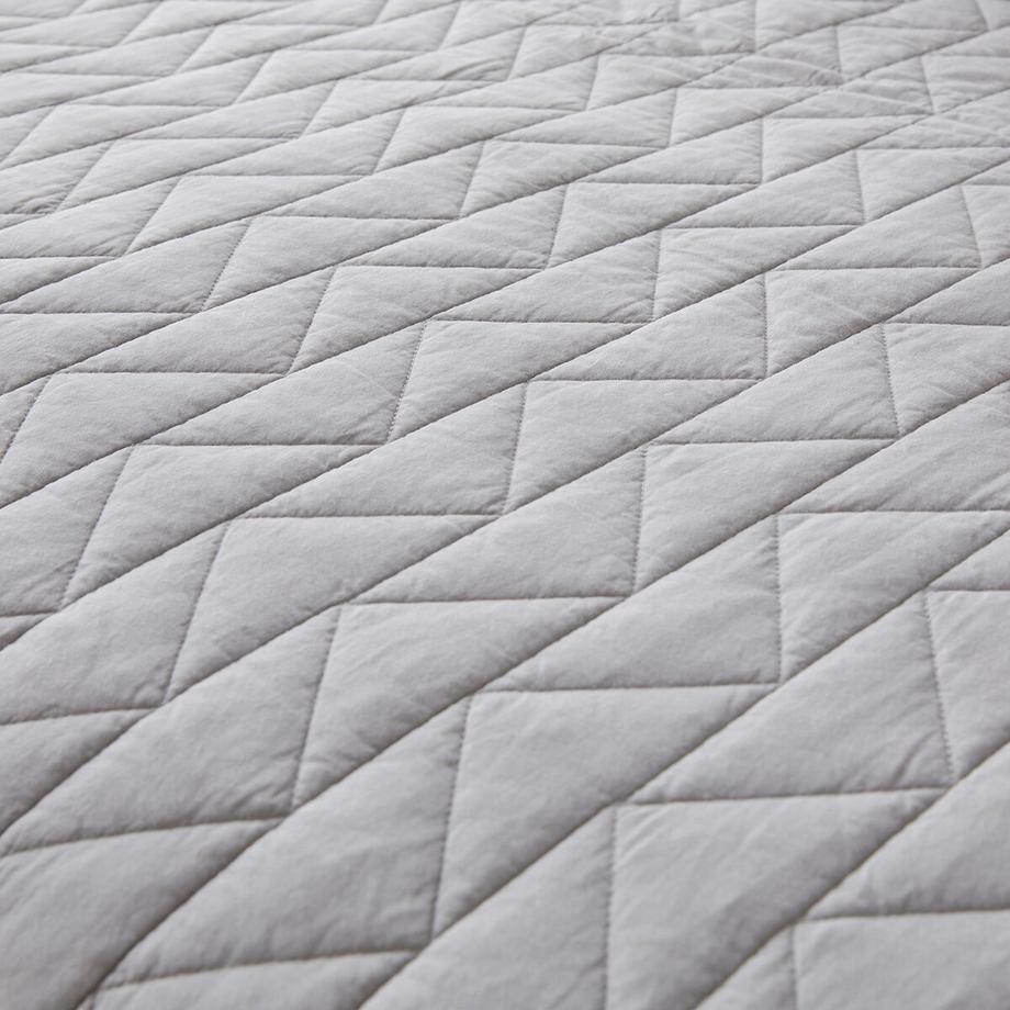 La Redoute Intérieurs Zig Zag Gesteppte Tagesdecke  