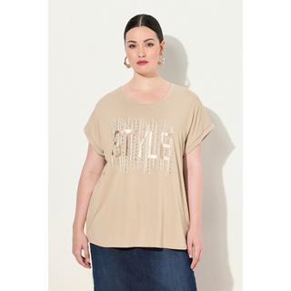 Ulla Popken  T-shirt oversize, col rond et manches courtes. Motif en petites pierres scintillantes. 