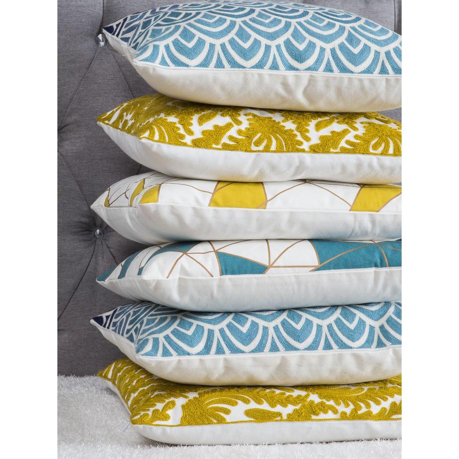 Beliani Dekokissen 2er Set aus Baumwolle Modern CLARKIA  