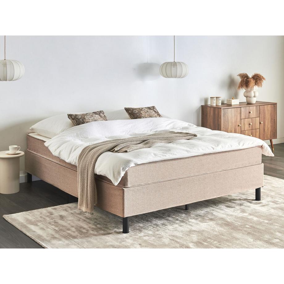 Beliani Lit sans tête de lit en Tissu Moderne COUNTESS  