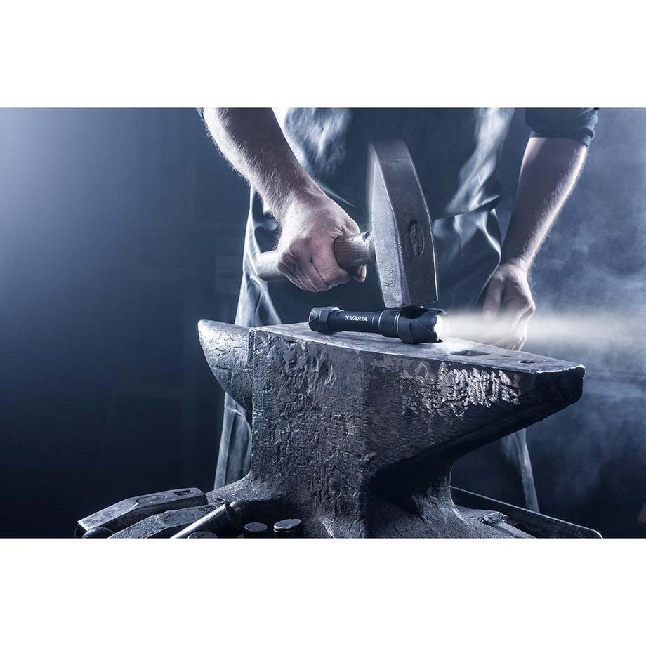 VARTA  Indestructible F20 Pro2AA mit Batt 