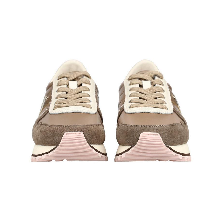 Blauer Sneaker au style rétro et accents modernes  