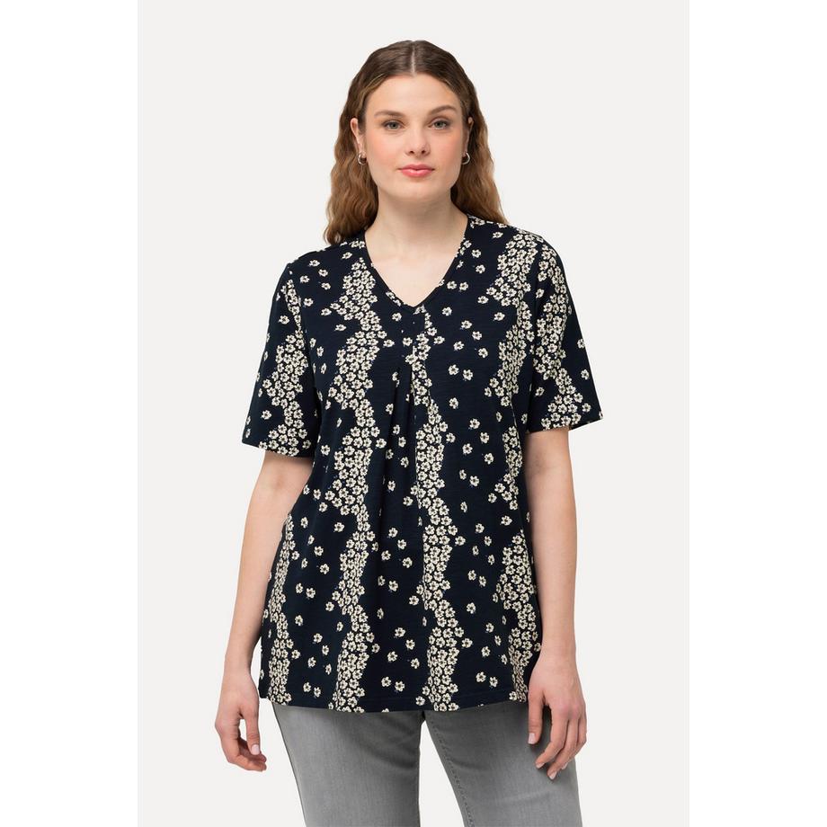 Ulla Popken T-shirt floreale pieghe decorative Scollatura a V Mezze maniche  