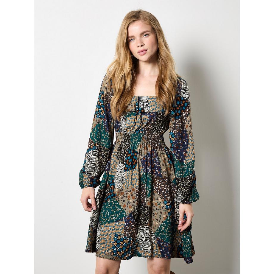 Mini-robe bohème à imprimé patchwork