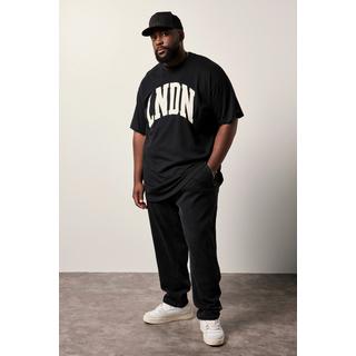 Sthuge Oversized Halbarm T-Shirt mit Brustprint  