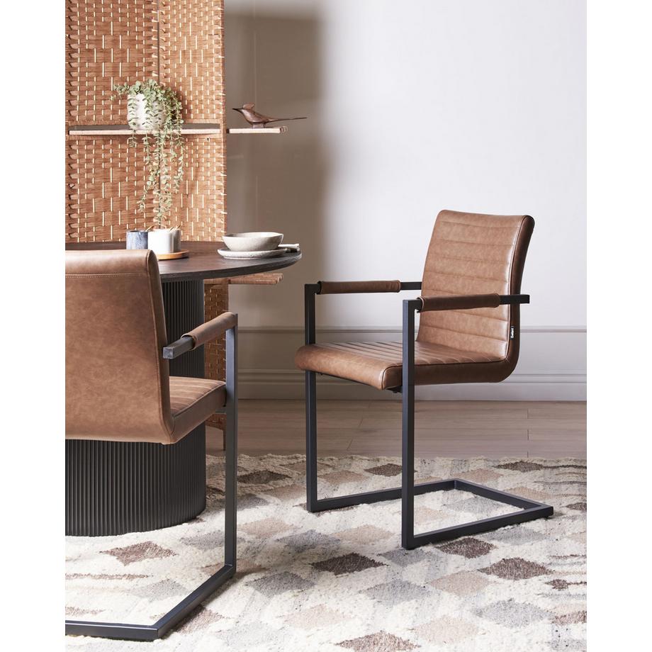 Beliani Konferenzstuhl 2er Set aus Kunstleder Retro BUFORD  