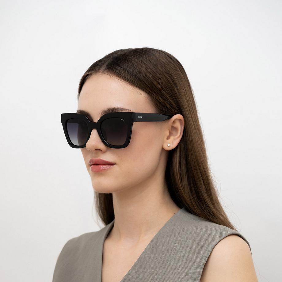 INVU Occhiali da sole polarizzati con custodia  