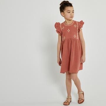 Robe manches courtes avec broderie