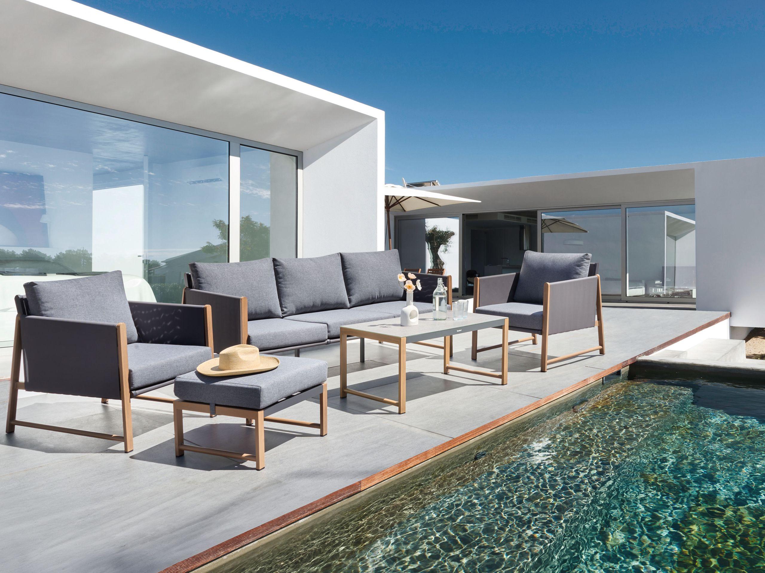 Beliani Ensemble de salon avec table en Aluminium Moderne NOLA  