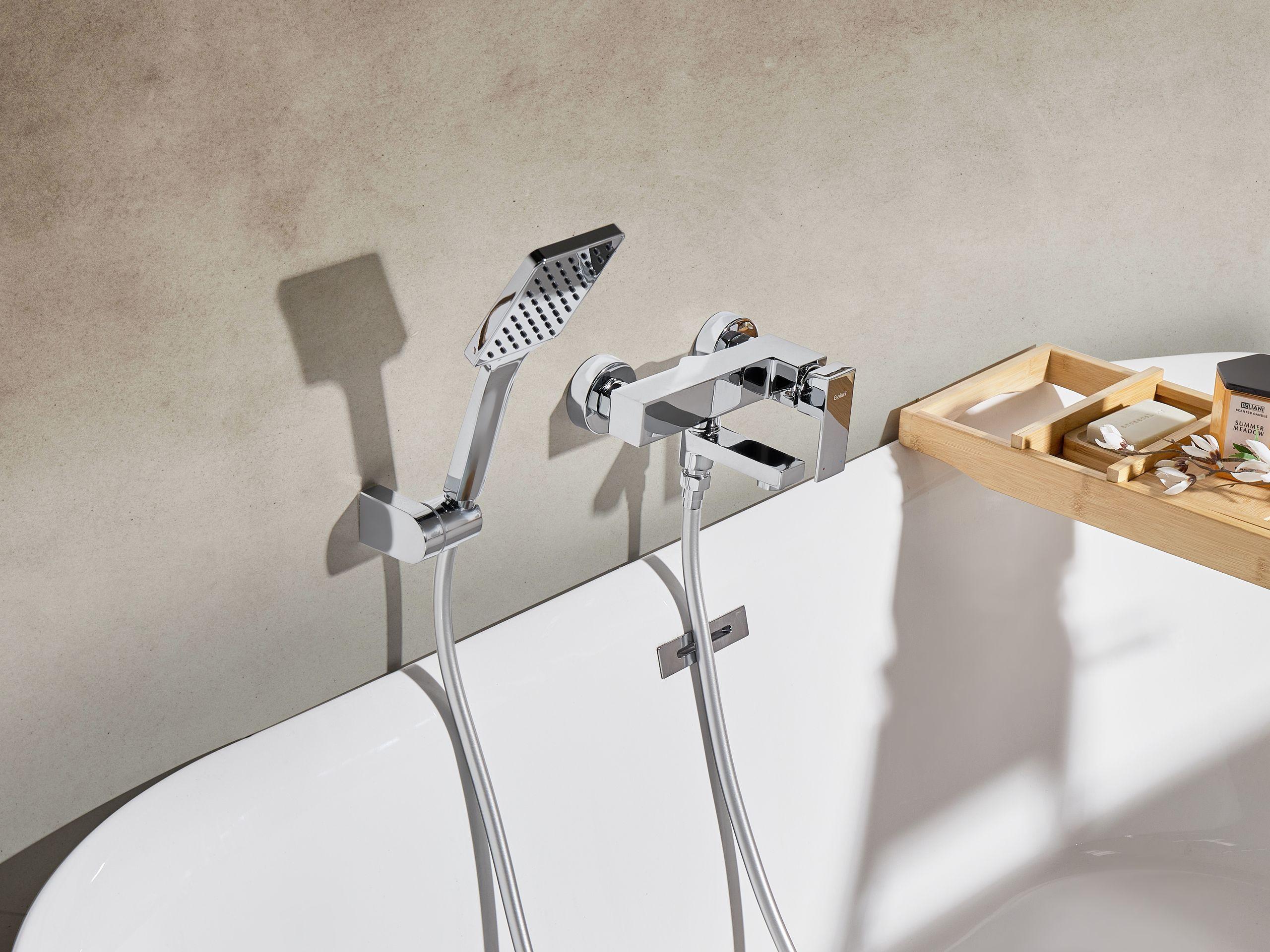 Beliani Robinet de douche mural en Laiton Moderne BALNEARIO  