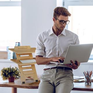 B2X Stehende Bambus-Schreibtischplatte  