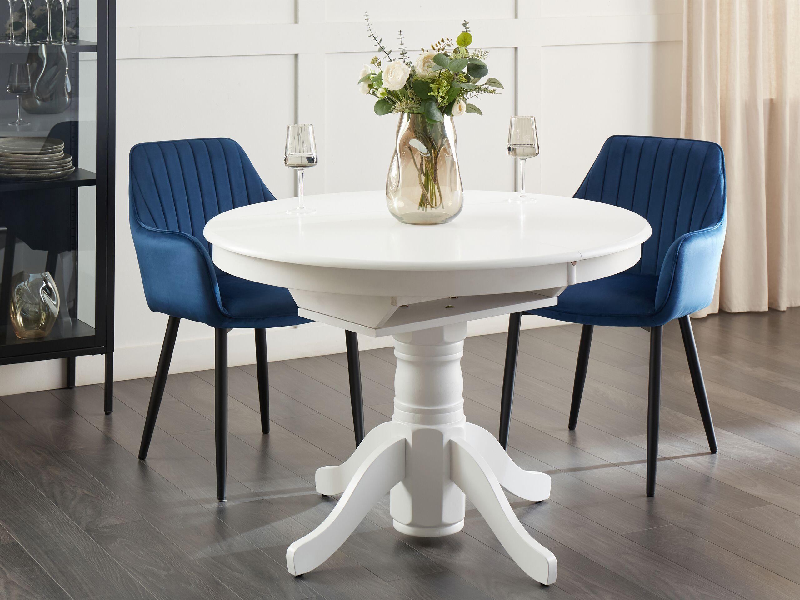 Beliani Table de repas en MDF Scandinave AKRON  