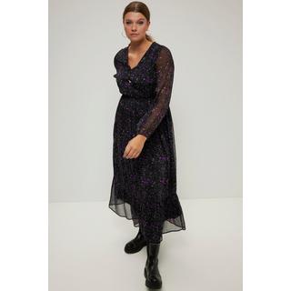 Studio Untold  Robe maxi, coupe évasée. Imprimé cosmos, décolleté en V et manches longues. 