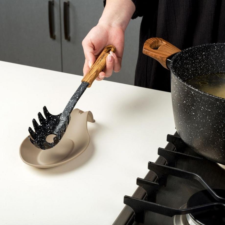 NAVA  Tapis en silicone : Gardez le plan de travail propre pendant la cuisson 