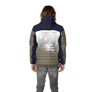 PROTEST Piumino Update  