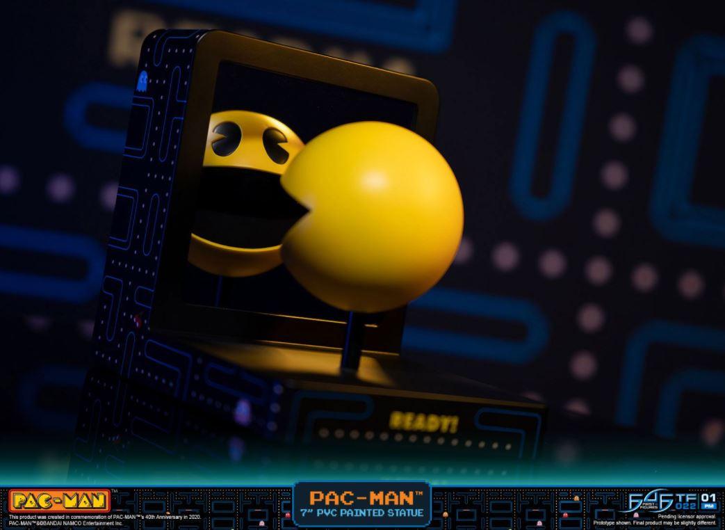 First 4 Figures  Statua Pac-Man PVC 40th Anniversario (F4F) 