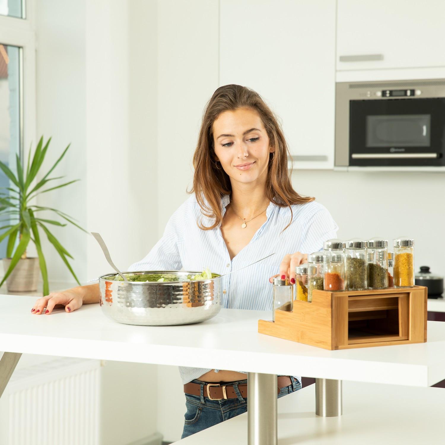 Northix Étagère à épices extensible en bambou à 4 niveaux  