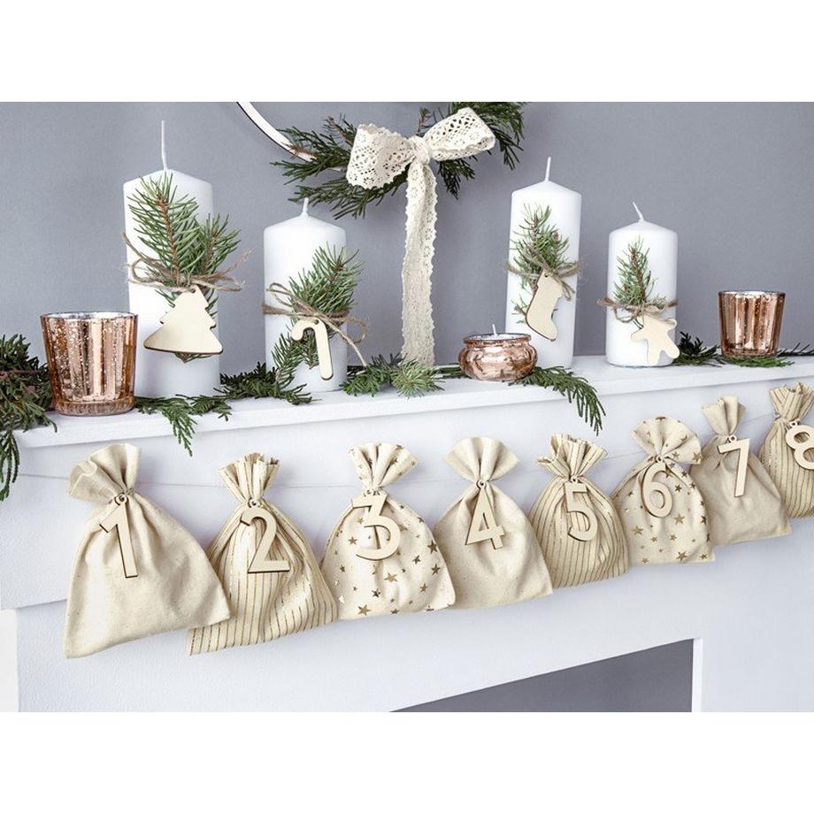 PartyDeco  Adventskalender aus Weihnachtssäckchen 