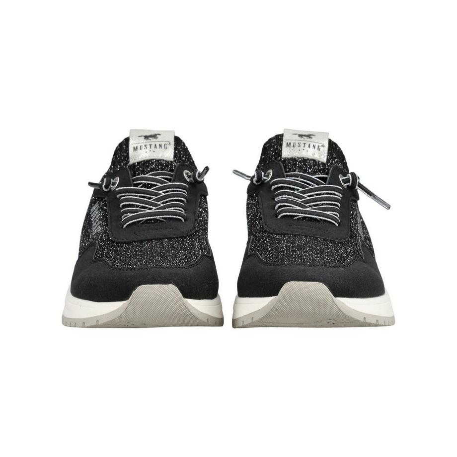 Mustang Sneaker mit elastischem Schnürsystem  