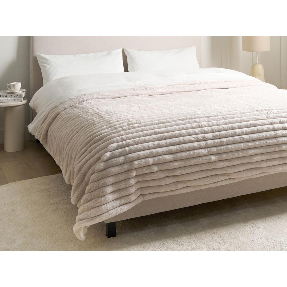 Beliani Copriletto in Pelliccia Sintetica Moderno RAKYA  