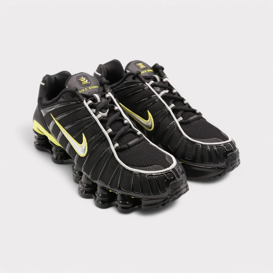 NIKE Shox TL Baskets  