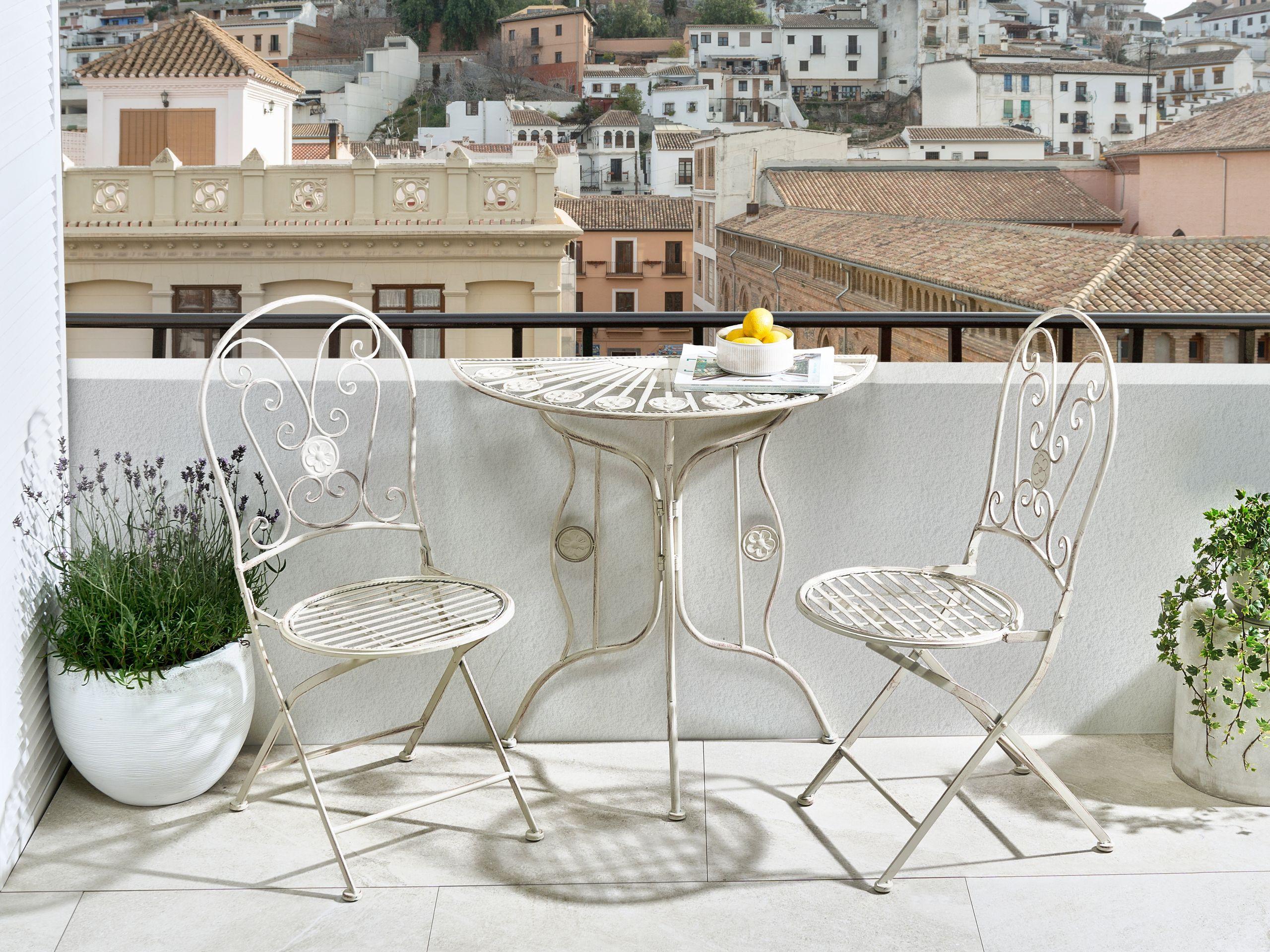 Beliani Ensemble pour bistro en Métal Rétro COGGIA  