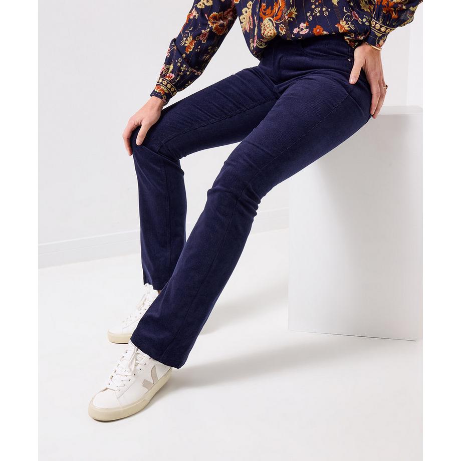 Joe Browns Pantalon Bootcut Rétro en Velours Côtelé  