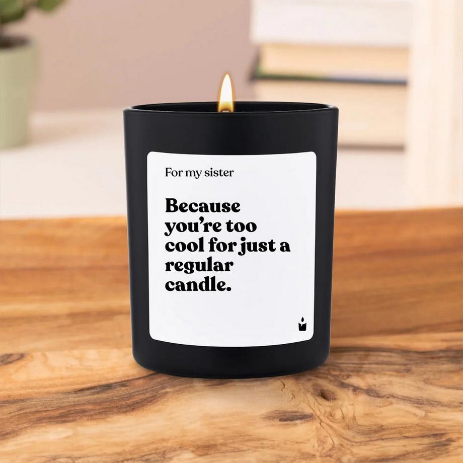 CandleHand Duftkerze Woody For my sister because you’re too cool for just a regular candle.  